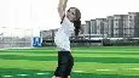 绿衫军领袖第三节独揽40分20板，率队发起22-0狂潮，全场齐呼MVP！