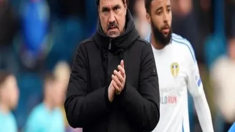 赖斯晒与斯凯利温馨合影，展望辉煌未来，喜悦之情难掩！